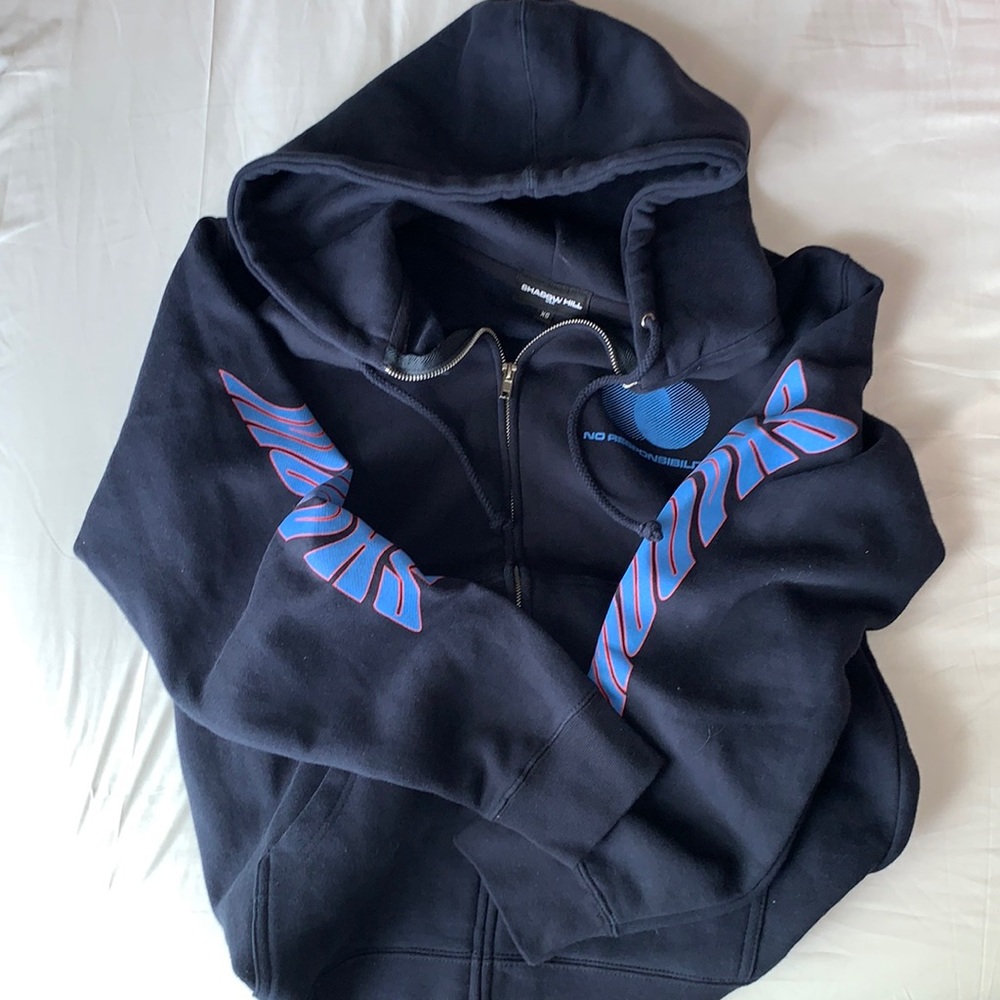 Shadow hill Zip up hoodie